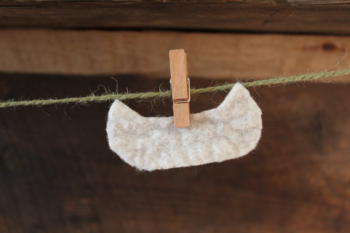 White Felted Canoe Garland Set