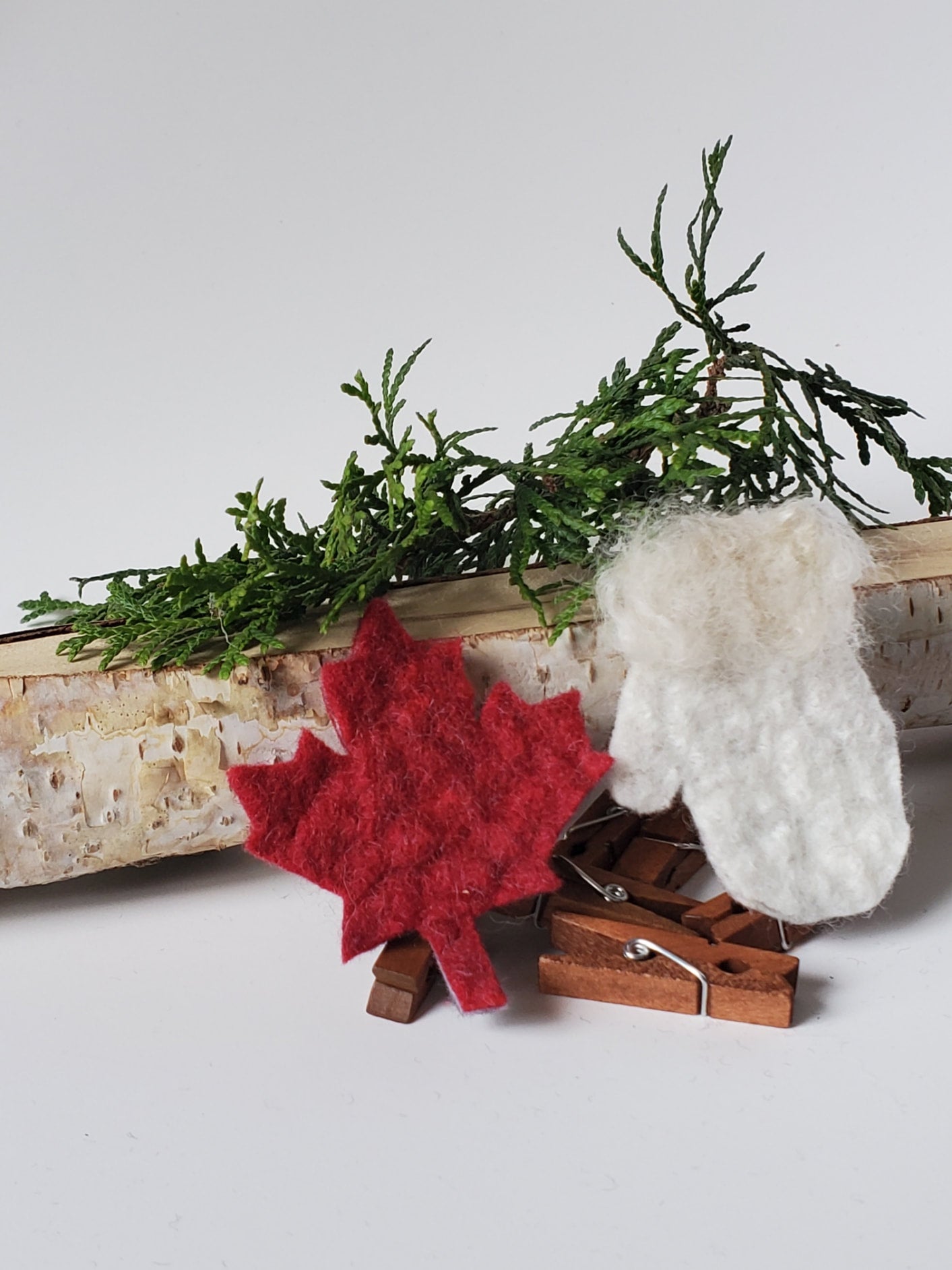 Maple Leaf & Mitten Felt Garland