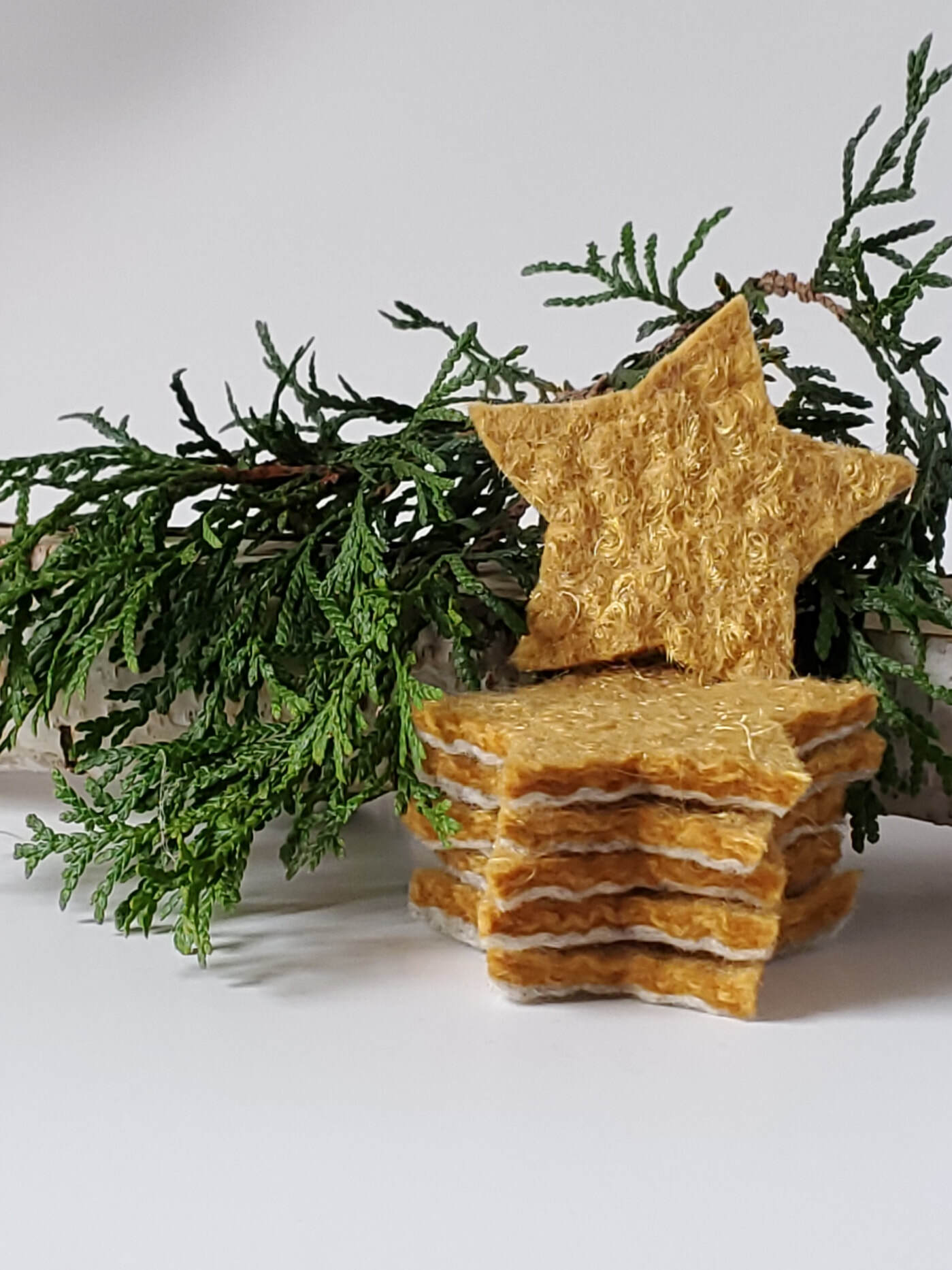 Golden Felted Stars Garland Set