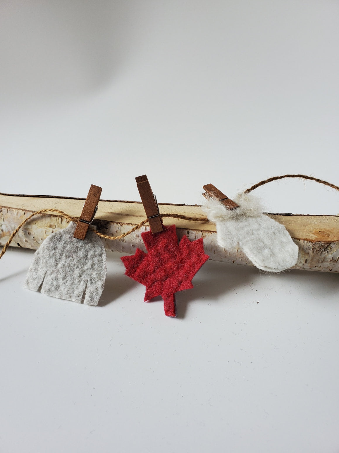 Maple Leaf & Mitten Felt Garland