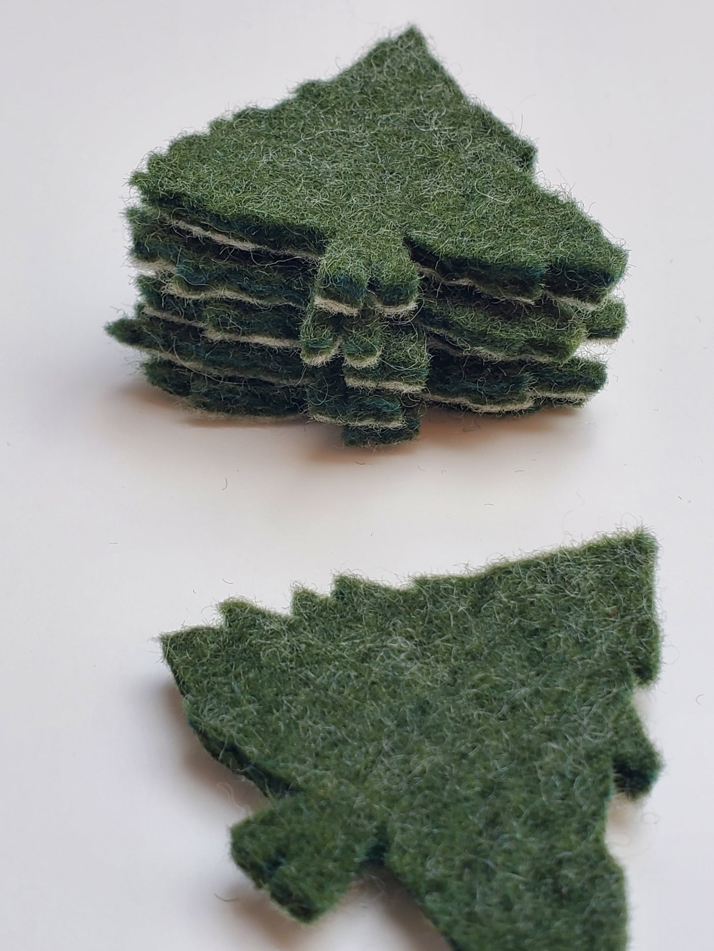 Green Felted Pine Tree Garland Set